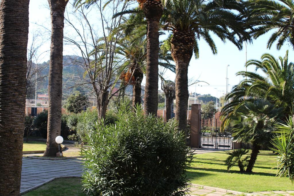 Villa Vaghi Rooms Cagliari Exterior photo